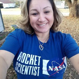 Meet your Posher, Valerie